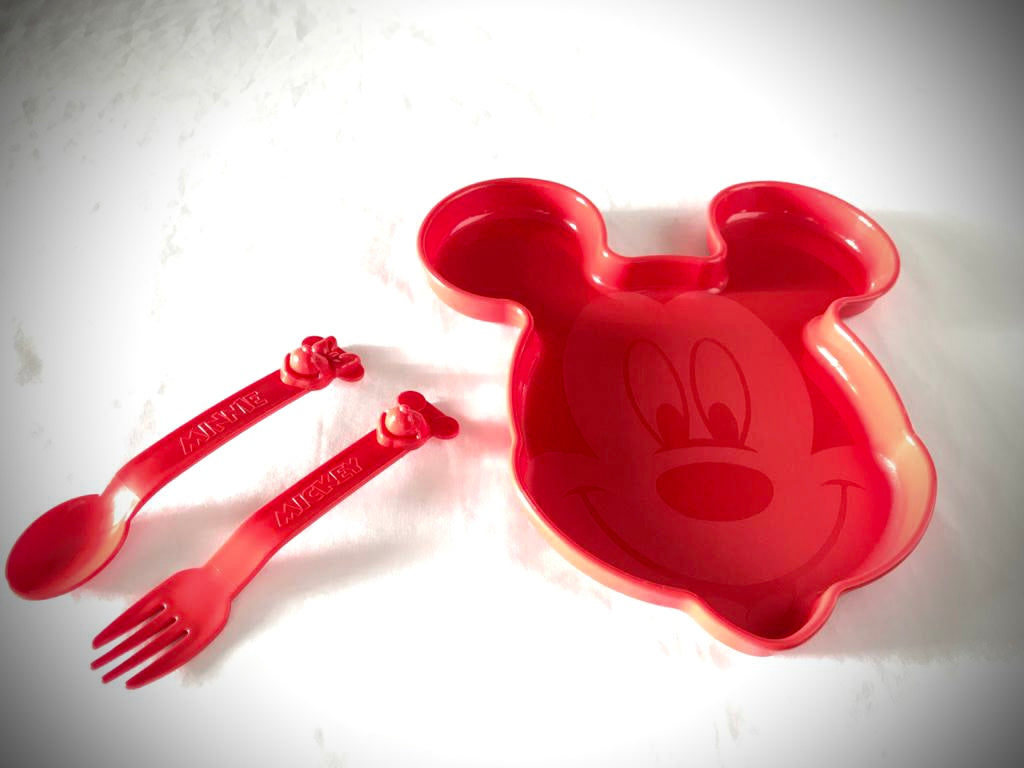 Prato Mickey com talheres